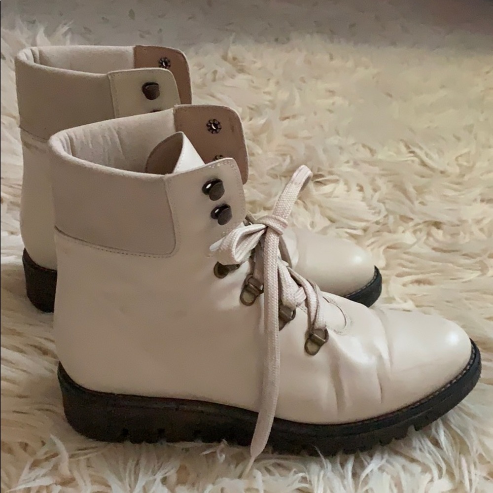 Luxury vegan flat ankle boots